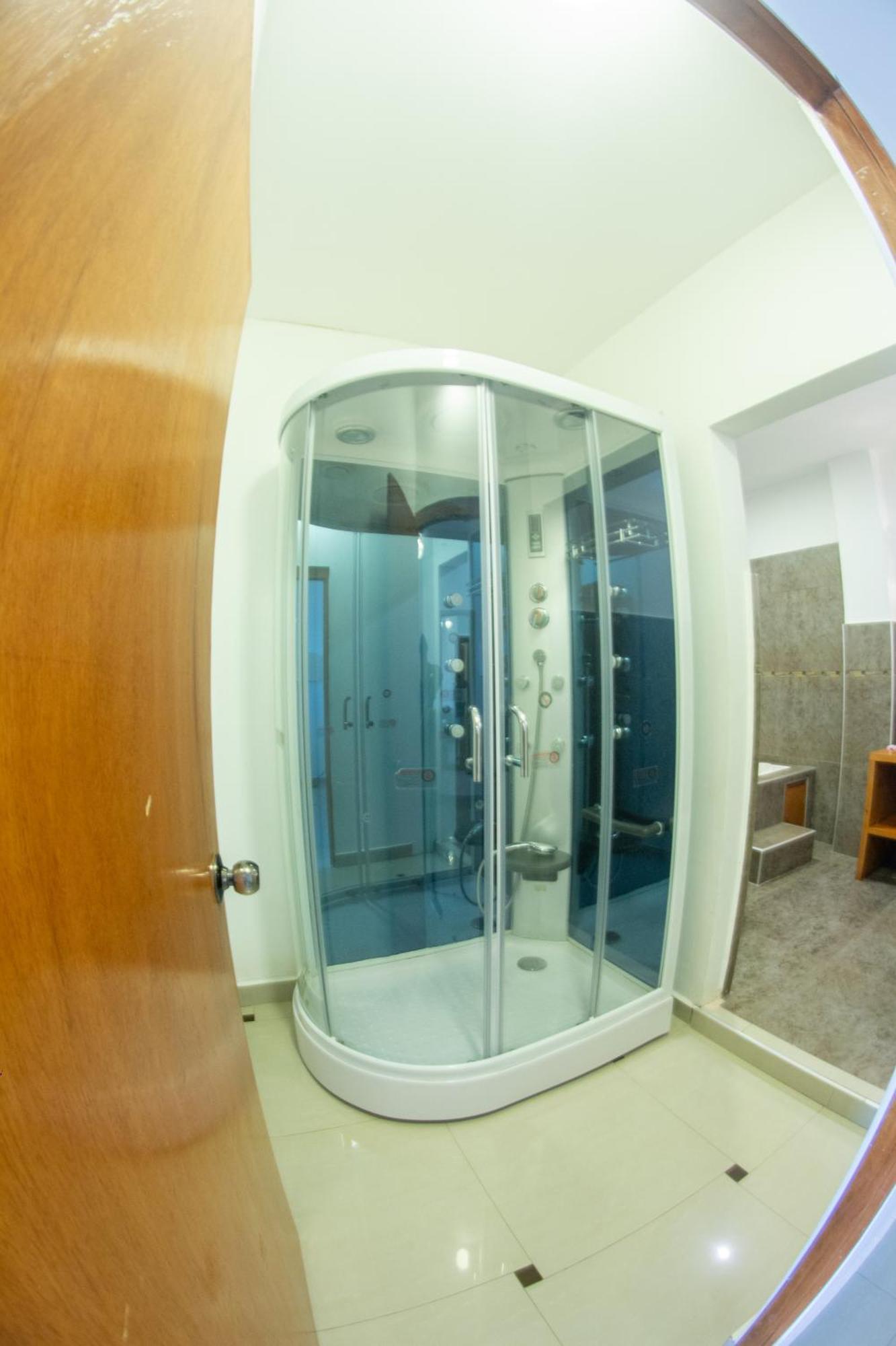 Hotel Resort Thiago Чинча-Альта Экстерьер фото