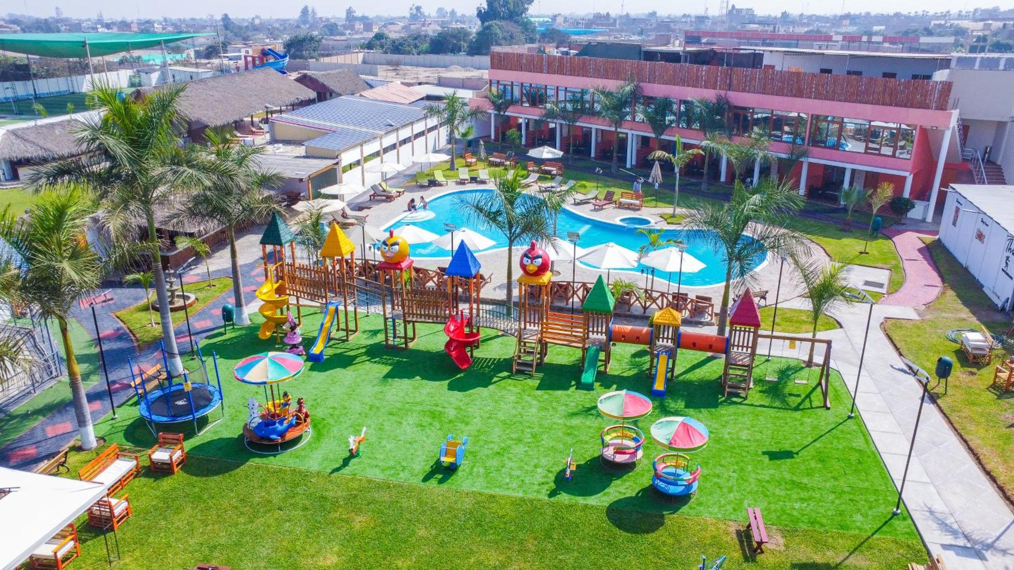 Hotel Resort Thiago Чинча-Альта Экстерьер фото